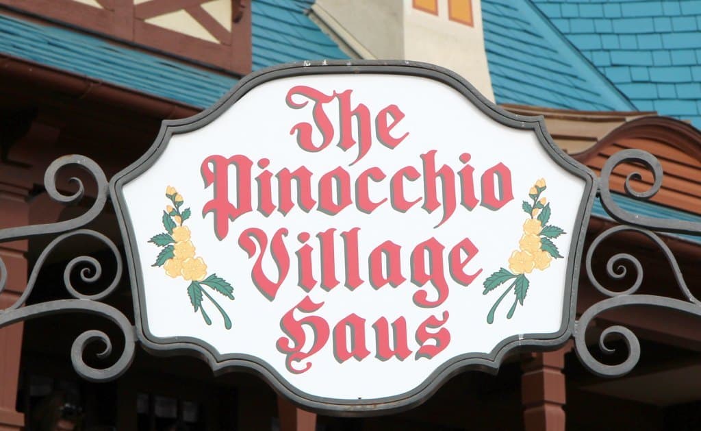 Pinocchio Village Haus