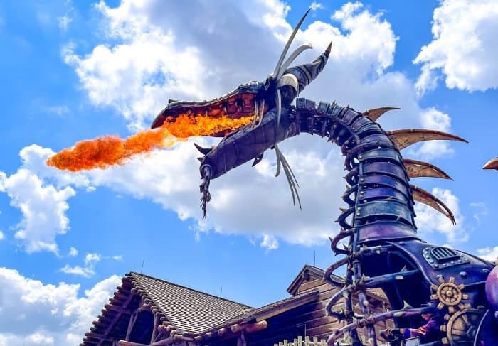 Disney Festival of Fantasy Parade