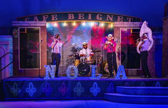 The Krewe de Four