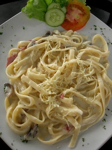 Chicken Alfredo Fettuccine