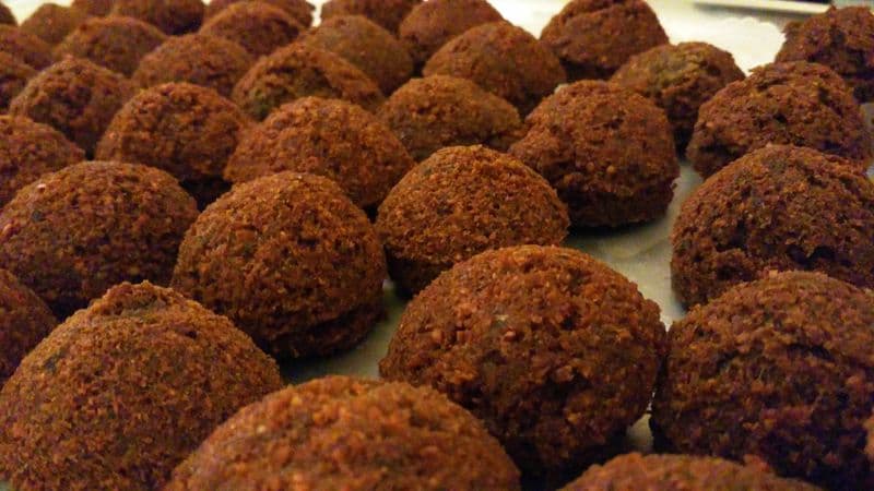 Falls Family Falafel