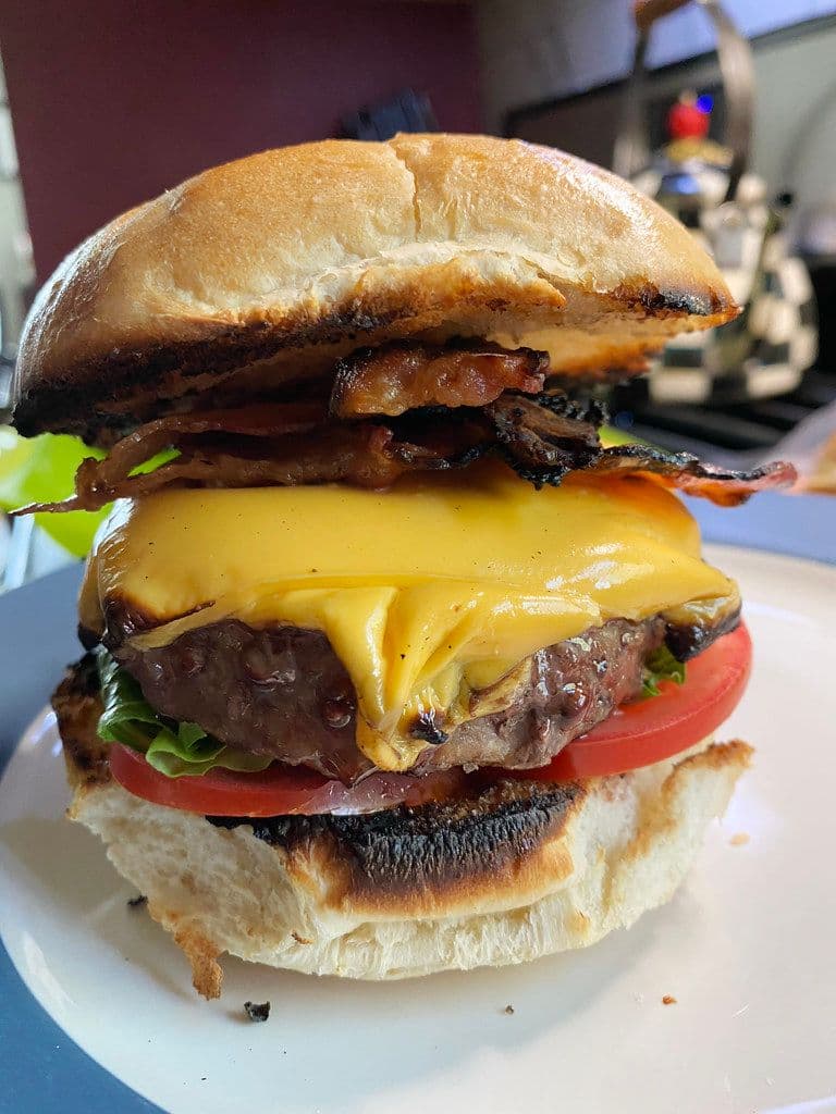 Island Bacon Cheeseburger