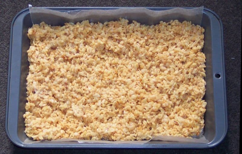 Mickey crispy treats