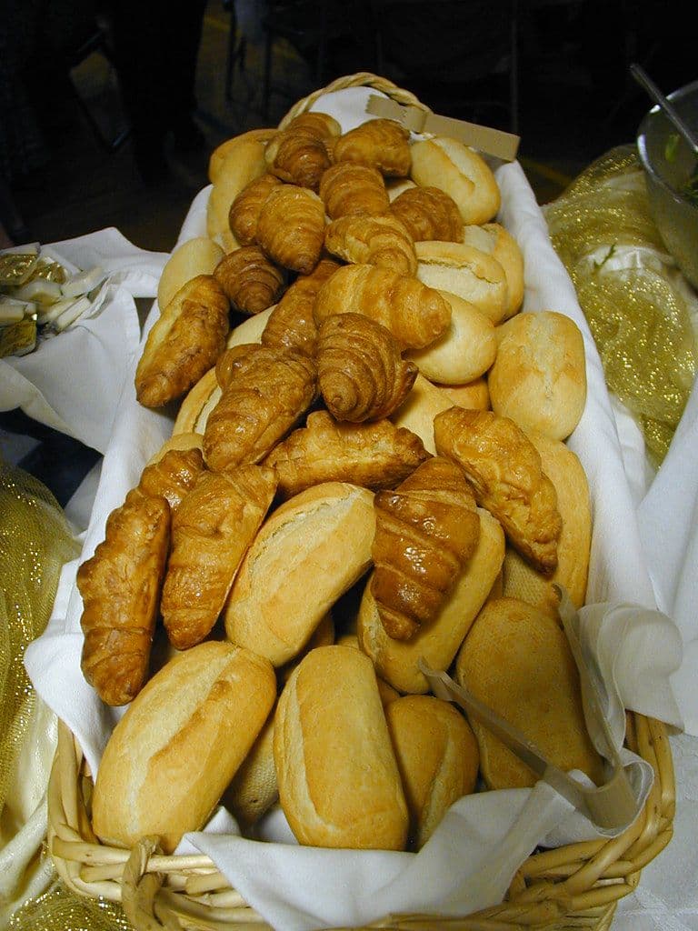 Signature Bread Service