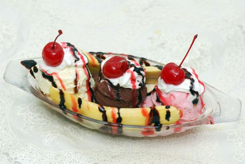 Wine Cellar Banana Split