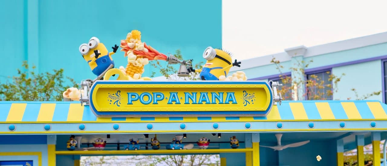 Pop-A-Nana Popcorn and Drink Cart
